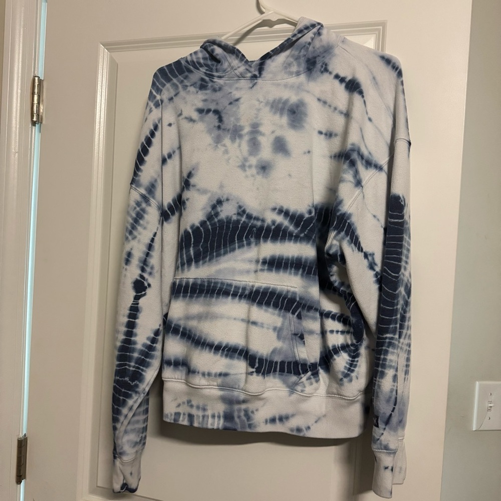 PINK Victoria's Secret Blue and White Tie-Dye Hoodie and sweatpants set
